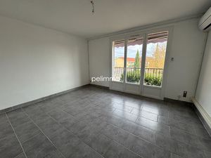 MIRAMAS - Appartement 3 pièces - 59.13 m2 - Balcon et Cave