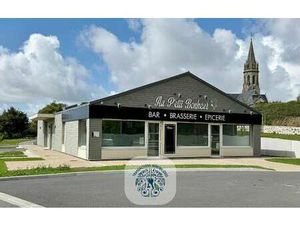 Vente Bureaux et commerces à Bricquebec-en-Cotentin (50260) : à vendre / 266m² Bricquebec-