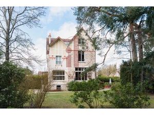 MAISON avec DEPENDANCE - 220m² - 6 CHAMBRES