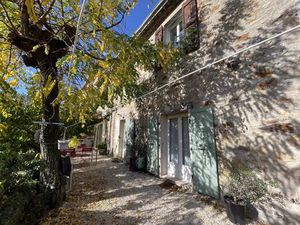 Belle maison de village avec terrain