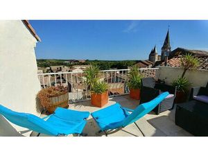 RARE – Maison de village pleine de charme avec vues panoramiqu