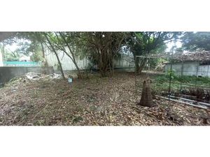 A VENDRE TERRAIN 739 M² ST PIERRE