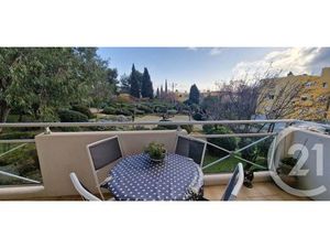 Appartement T2 à vendre - 2 pièces - 49 40 m2 - Hyeres - 83 - PROVENCE-ALPES-COTE-D-AZUR