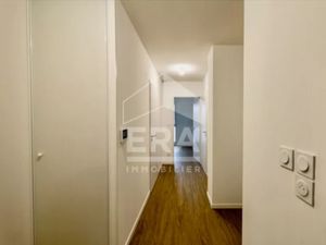 Appartement 3 pièces 61 m² à louer rillieux-la-pape 69140 ? | ERA Immobilier