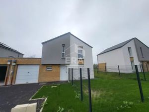 Maison 6 pièces 103 m² à louer avion 62210 ? | ERA Immobilier