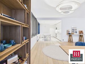 Appartement te huur in Elsene met 3 slaapkamers