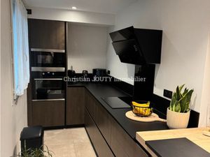 Appartement type T4 entièrement rénové