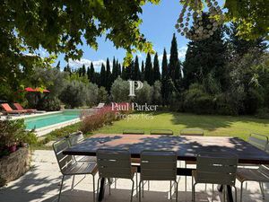 Mas ancien rénové - Proximité Saint Rémy de Provence - Vente confidentielle