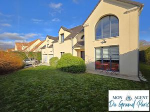 Superbe maison contemporaine Toussus le Noble proche Buc et plateau de Saclay