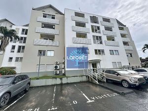 A vendre : Un appartement T2 situé à Redoute  Fort-de-France