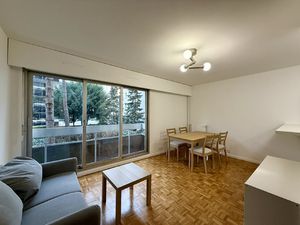 3 Pièces meublé Coulée Verte