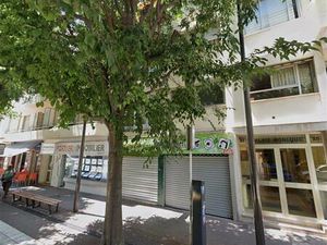 Location local d'activités ANTIBES 69 m²