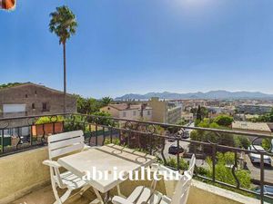 Vue mer panoramique – Haut de villa 4 chambres avec jardin – Cannes