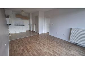 Appartement 2 pièces 40 m² à vendre / acheter crépy-en-valois 60800 ? | ERA Immobilier