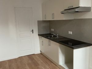 Location Appartement 3 pièces 52m² SOMMIERES 30250