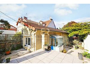 Maison de luxe 3 chambres en vente à Romainville  France