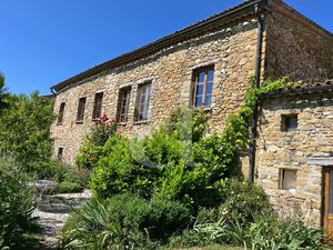 Achat Maison 11 pièces 524m² NYONS 26110