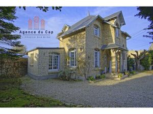 COURSEULLES SUR MER - Villa de charme avec vie de plain pied