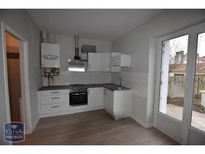 Maison à louer 2 pièces 46.6 m² - Cholet (49) - 610€