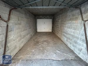 Parking à louer 14.97 m² - Valence (26) - 70€