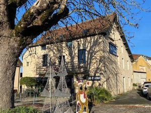 Vente commerce 9 pièces 326 m² Villeneuve (12260)