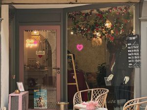 Local rue des halles