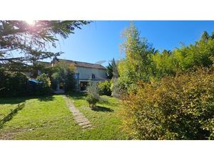 Achat Maison 9 pièces 266m² VALREAS 84600