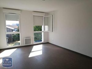 Location Appartement 1 pièce 25m² LA ROCHELLE 17000