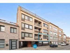 Zonnig appartement met 2 slaapkamers & terrassen in kleinschalig gebouw