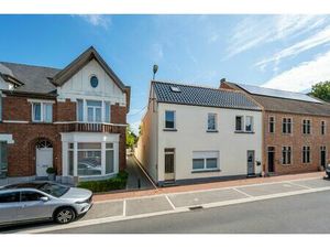 Grote woning met potentieel voor kangoeroewoning op toplocatie in Mere