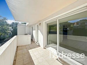 Location appartement 2 pièces  41.00m²  Aubagne