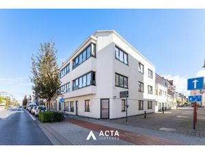 Gerenoveerde opbrengsteigendom met zes appartementen in centrum Oostende