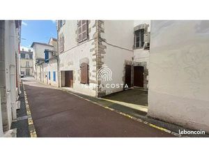 Studio 1 pièce 36 m²