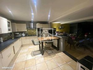 Maison 6 pièces 139 m²