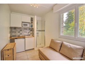 Studette meublé à louer