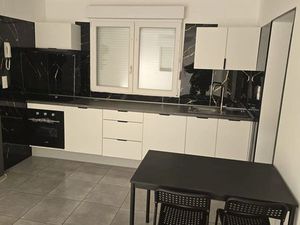 T2 meublé entièrement rénové – 1ère location – Blénod-lès-Pont-à-Mousson