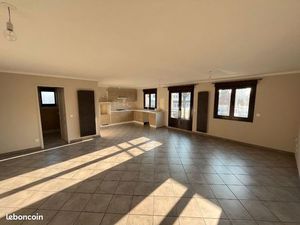 Appartement T4 - 90m2 - Jardin - Proche gare RER C