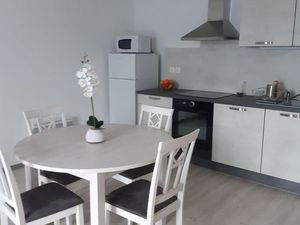 T2 45 m² avec parking privatif entre les thermes et la gare