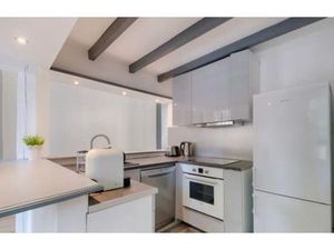 Location appartement 2 pièces 50 m² à Saint-Antonin-sur-Bayon (13100)