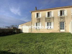 Location Maison 4 pièces 103 m2 à Nueil-les-Aubiers