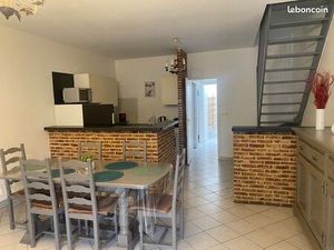 Maison meublée proche des écoles