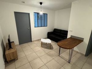 Loue appartement T2