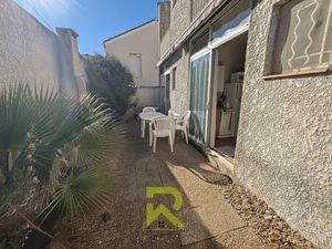 Grau D'agde : Lot de 2 Appartements T2 Duplex avec Cour et Cellier proche plage et centre