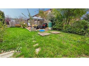 Superbe T4 lumineux avec vue Mont-Blanc  jardin et stationnement