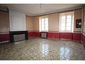 Location Appartement 1 pièce 37m² DECIZE 58300