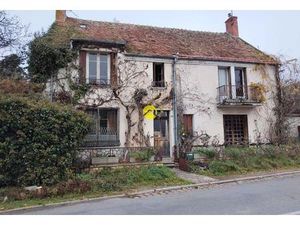 Vente maison 6 pièces 135 m² Saint-Amand-Montrond (18200)