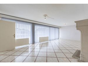 Appartement te koop in Sint-Jans-Molenbeek met 3 slaapkamers