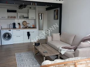 GRADIGNAN-DEUX PIECES EN DUPLEX-CAVE ET PARKING