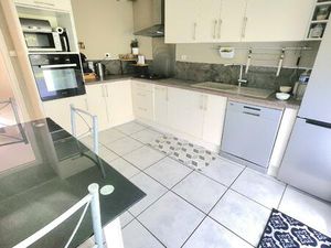 MAISON T5 SUR 307m2 TERRAIN