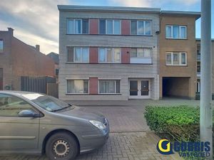 Gerenoveerd 3 slaapkamer appartement